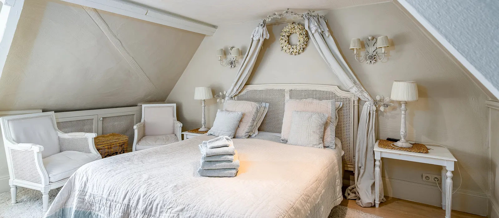 1773986218-Standaardkamer 1